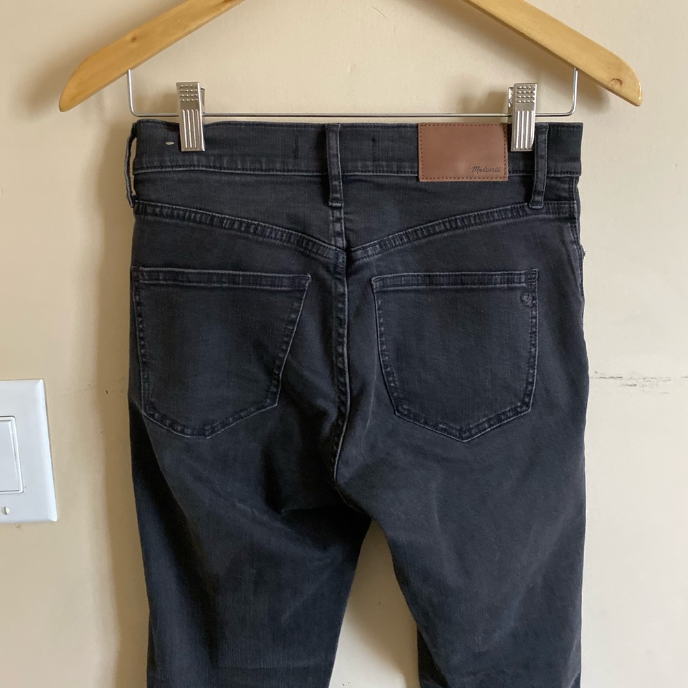 💥BUNDLE (2/$40, 3/$55)💥 Madewell 9” High Riser Skinny Skinny Washed-Black